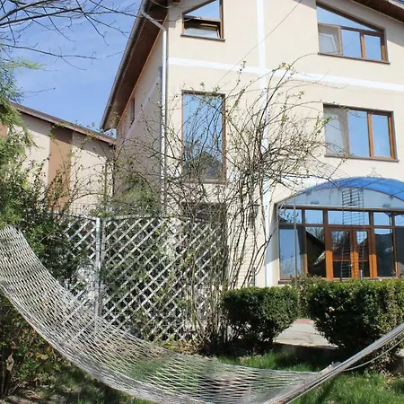 Cristalex Villaverde Bucharest Guest house