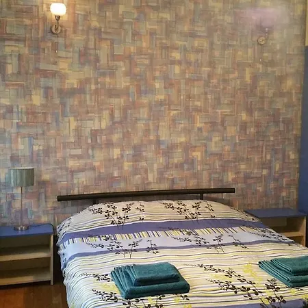 Guest house Cristalex Villaverde Bucharest *